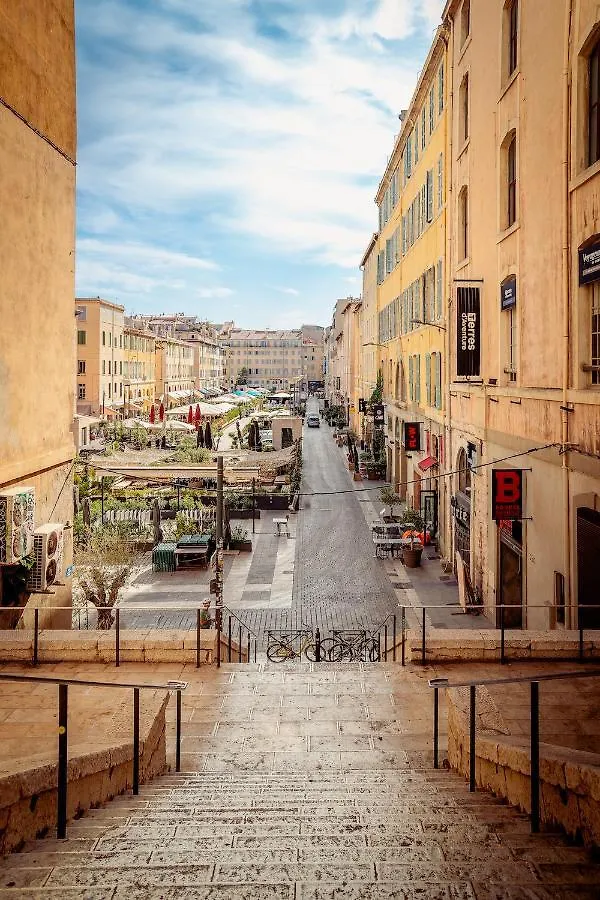 Cours Estienne D'Orves Apartment Marseille