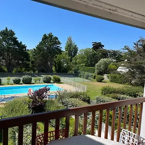 https://plages-et-centre-ville-a-pieds.inbrittany.com